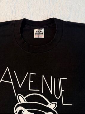 Pro 5 Super Heavyweight | Avenue Animal Graphic T-Shirt | Black | Men’s Size XL